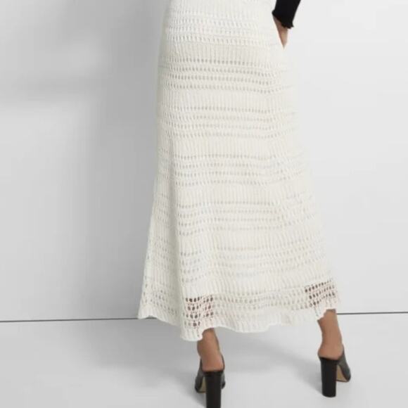 NWT! Theory Pull-On Crochet Knit Lace Ivory Maxi Skirt - Size Medium - Picture 9 of 12